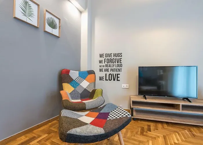 Elegant Living At The Heart Of Athens